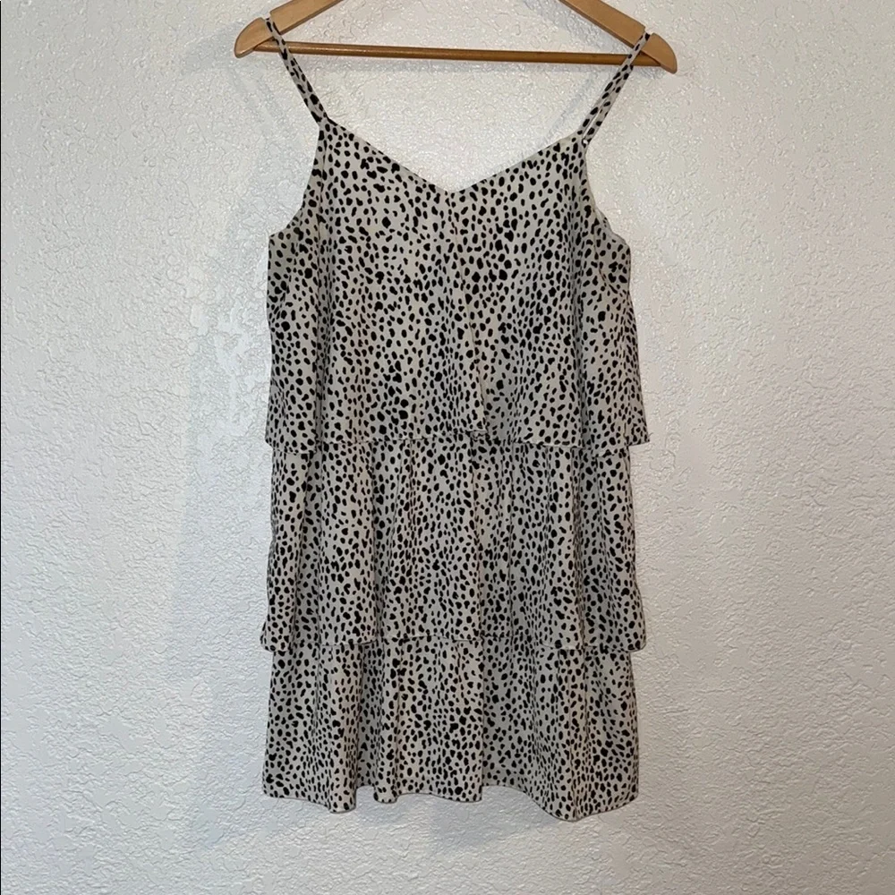 Vine & Love stylish sleeveless
